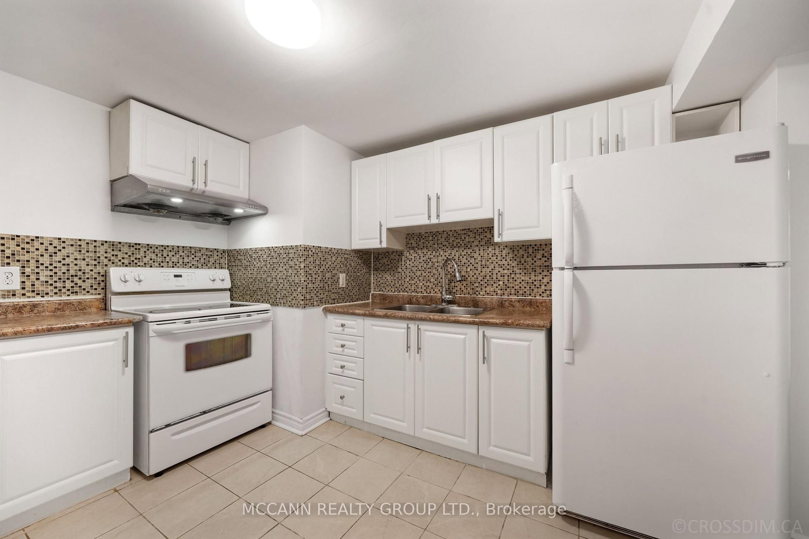 17 Barlow Road E • Toronto, ON photo 32