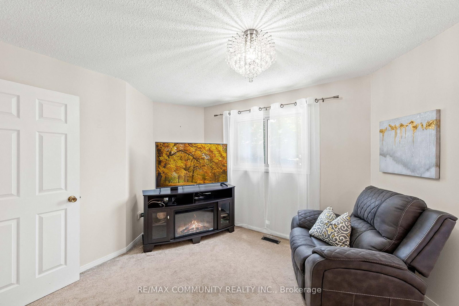 5 Plowman Drive • Ajax, ON photo 20