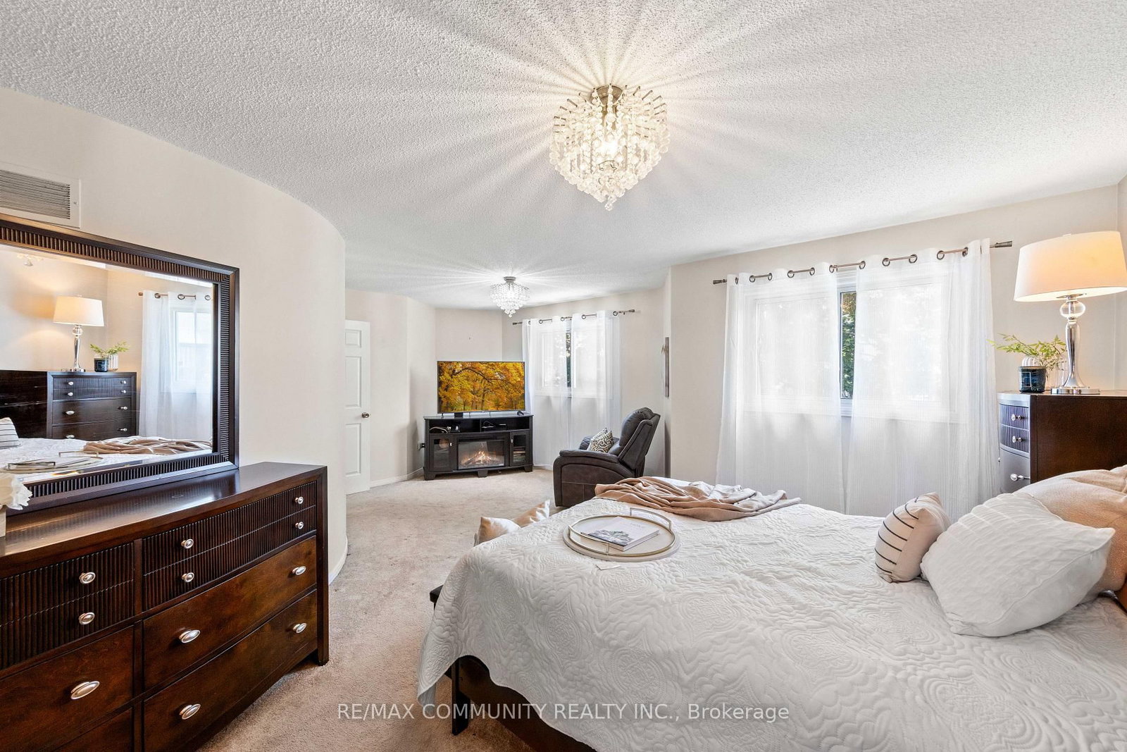 5 Plowman Drive • Ajax, ON photo 21