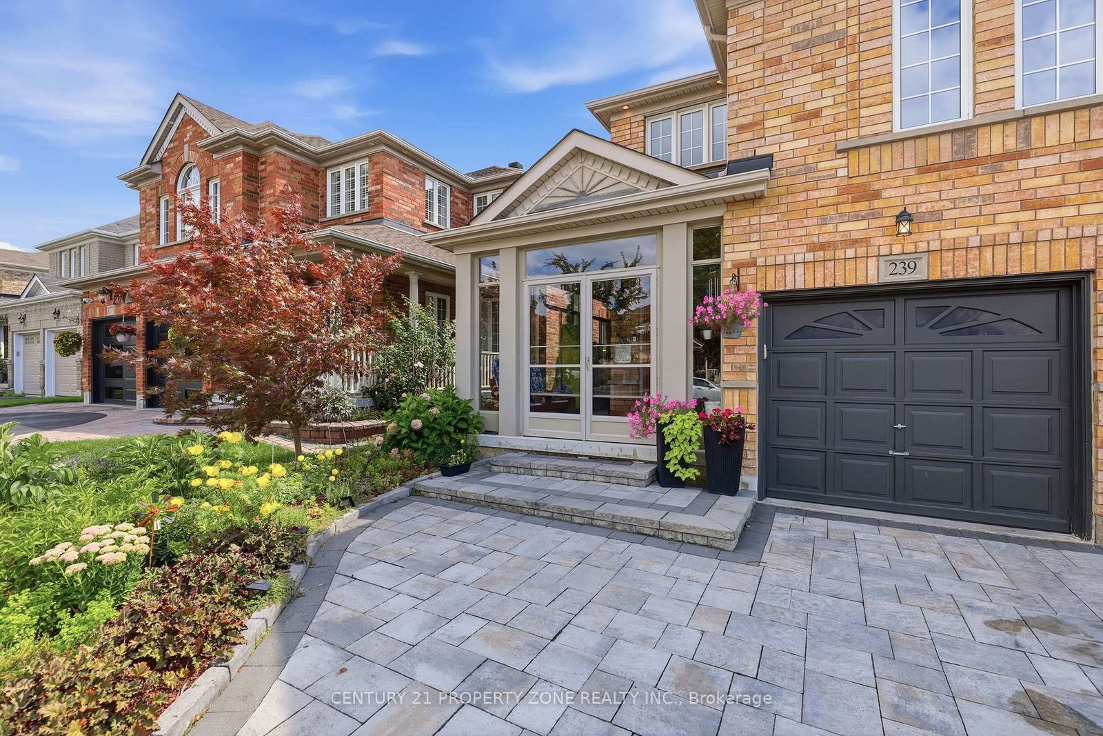 239 Williamson Drive W • Ajax, ON photo 3