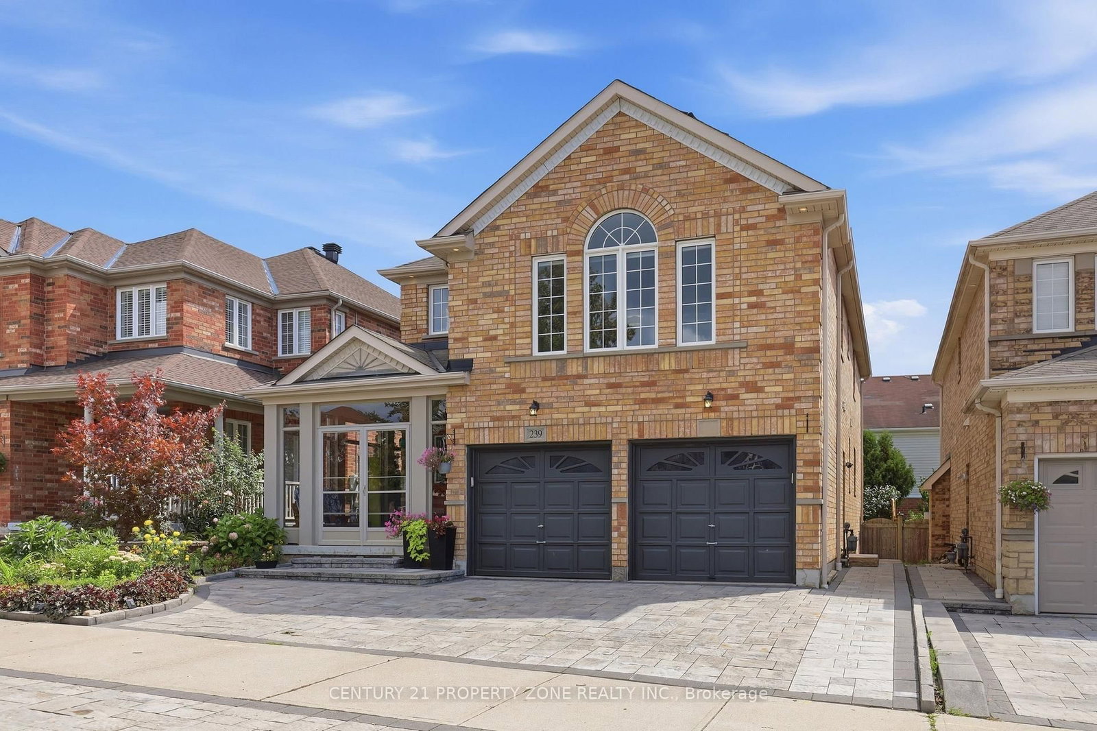 239 Williamson Drive W • Ajax, ON photo 4