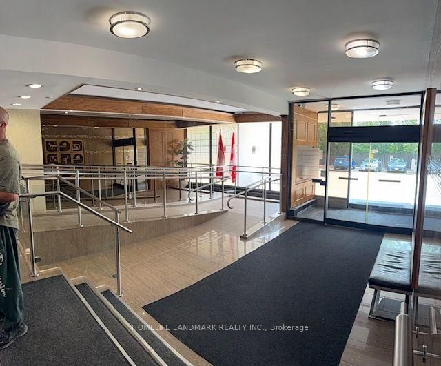 15 Torrance Road • #1811 • Toronto, ON photo 10