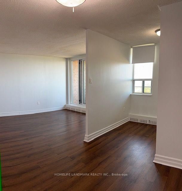 15 Torrance Road • #1811 • Toronto, ON photo 29