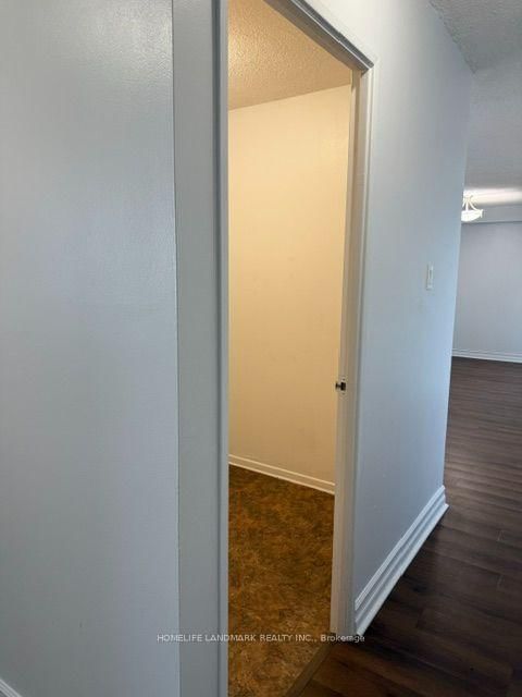 15 Torrance Road • #1811 • Toronto, ON photo 31