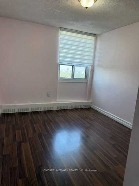 15 Torrance Road • #1811 • Toronto, ON photo 33