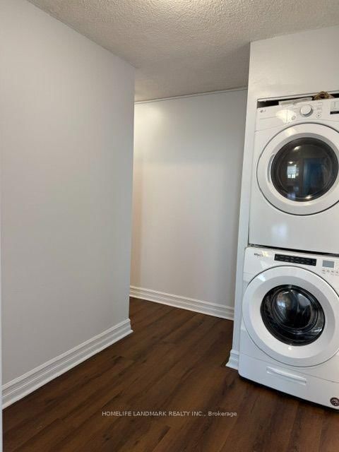 15 Torrance Road • #1811 • Toronto, ON photo 40
