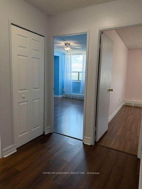 15 Torrance Road • #1811 • Toronto, ON photo 41