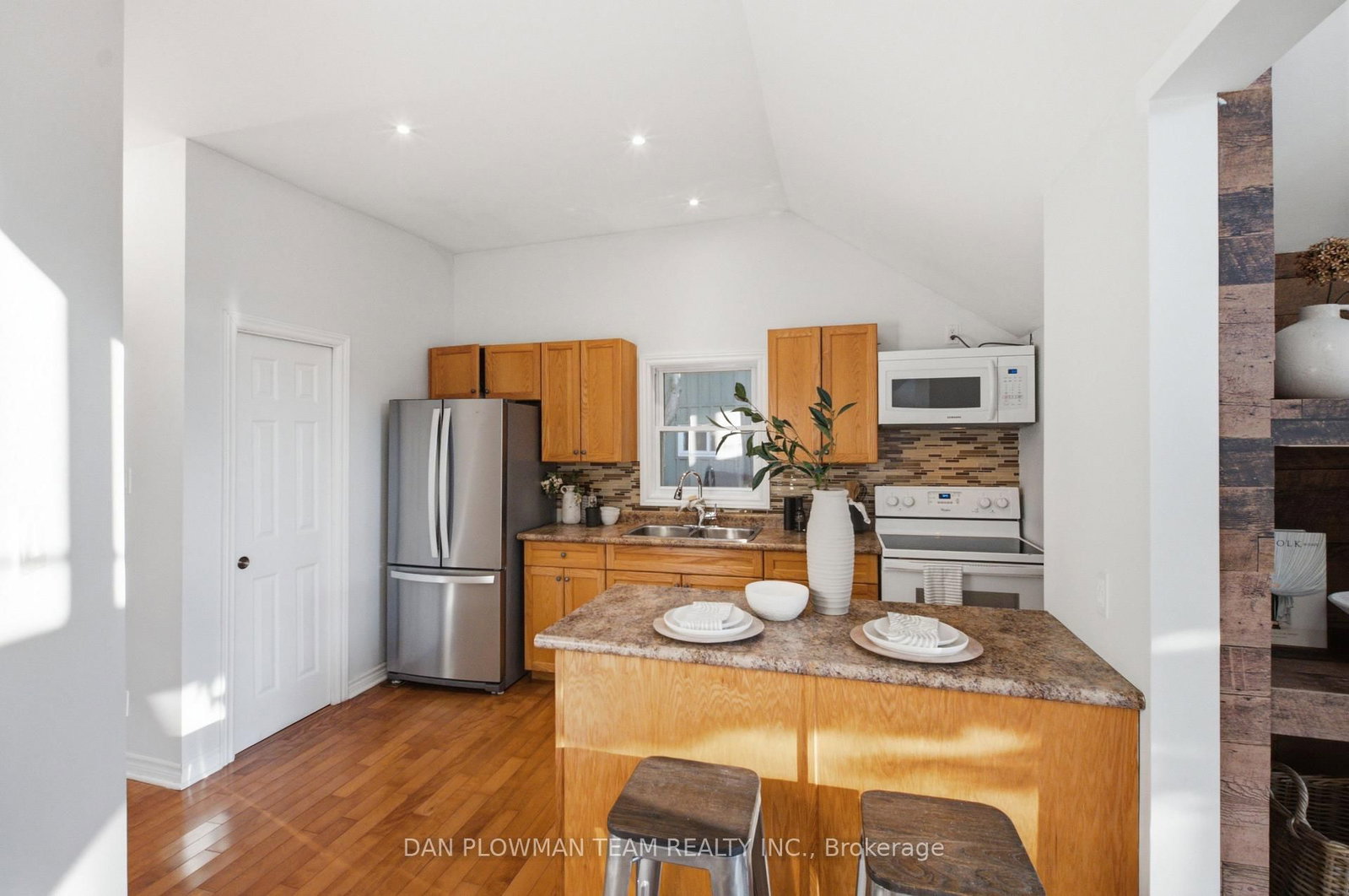 85 Williams Point Road • Scugog, ON photo 10