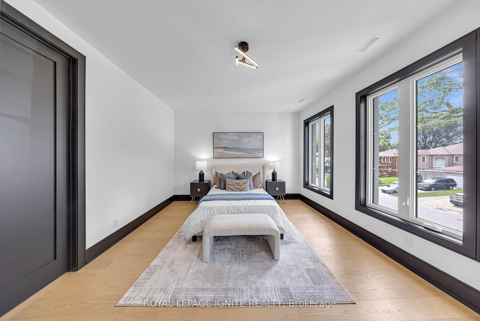15 Deblyn Drive E • Toronto, ON photo 23