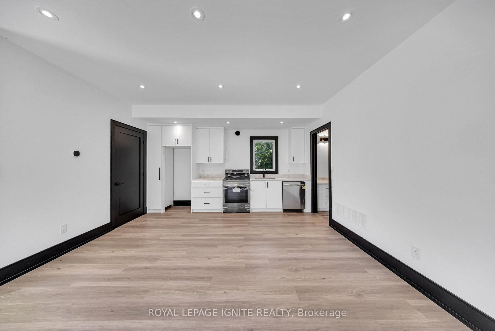 15 Deblyn Drive E • Toronto, ON photo 45