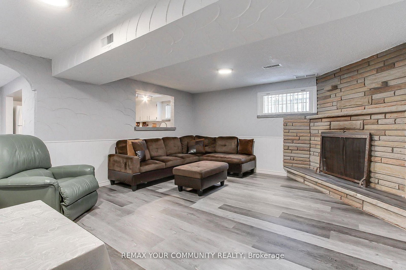 41A North Edgely Avenue • Toronto, ON photo 27