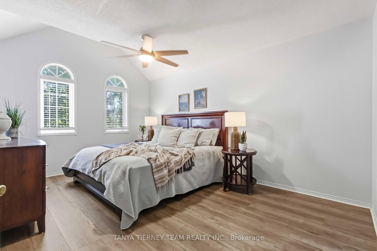 36 Zachary Place • Whitby, ON photo 30