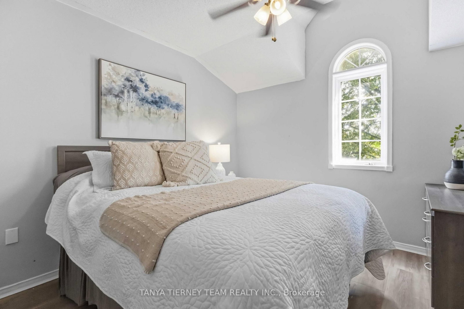 36 Zachary Place • Whitby, ON photo 35