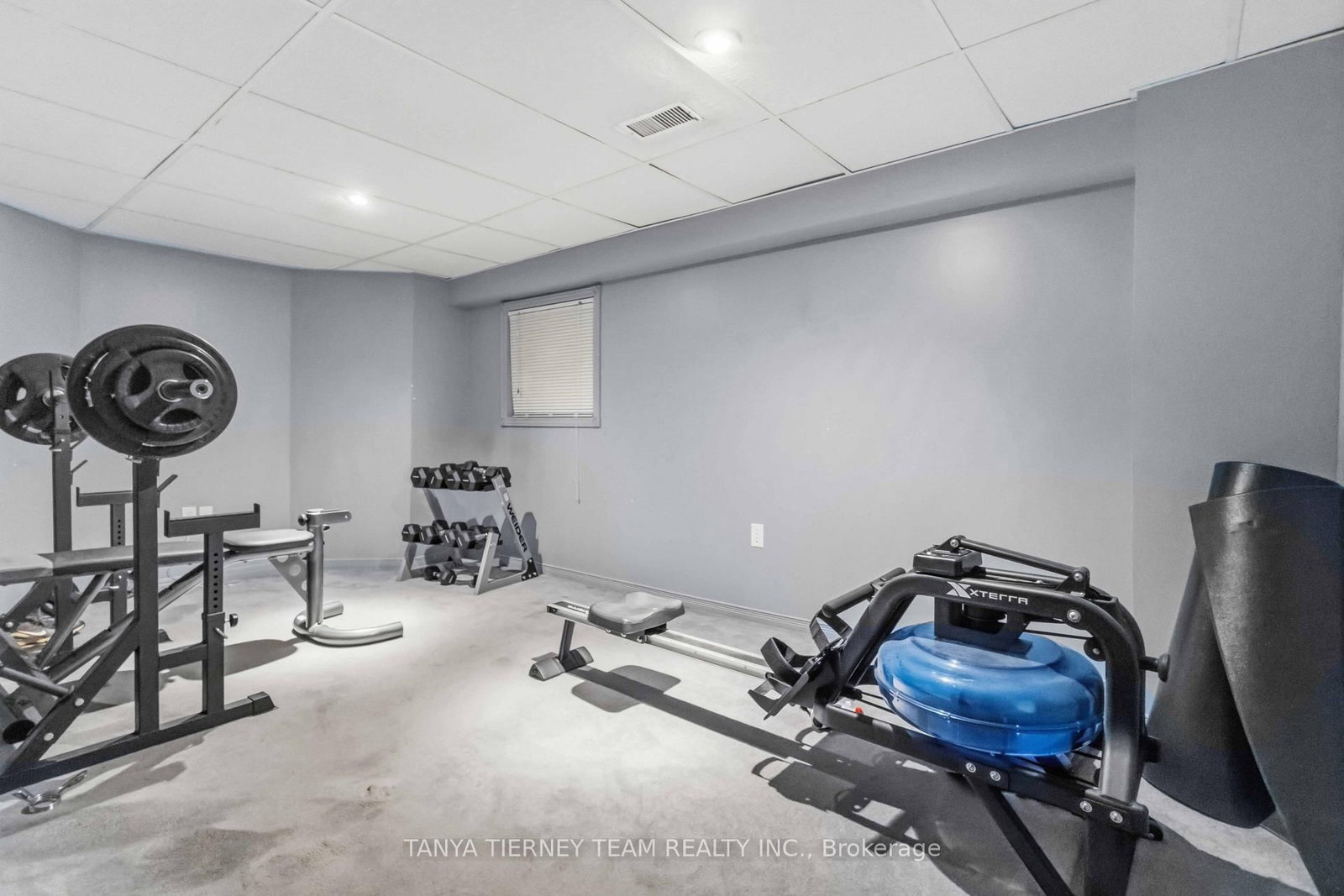 36 Zachary Place • Whitby, ON photo 40