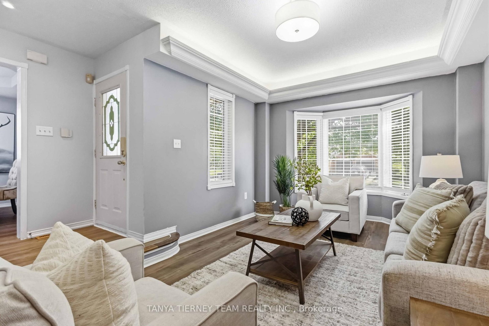 36 Zachary Place • Whitby, ON photo 8