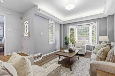 36 Zachary Place • Whitby, ON photo 8