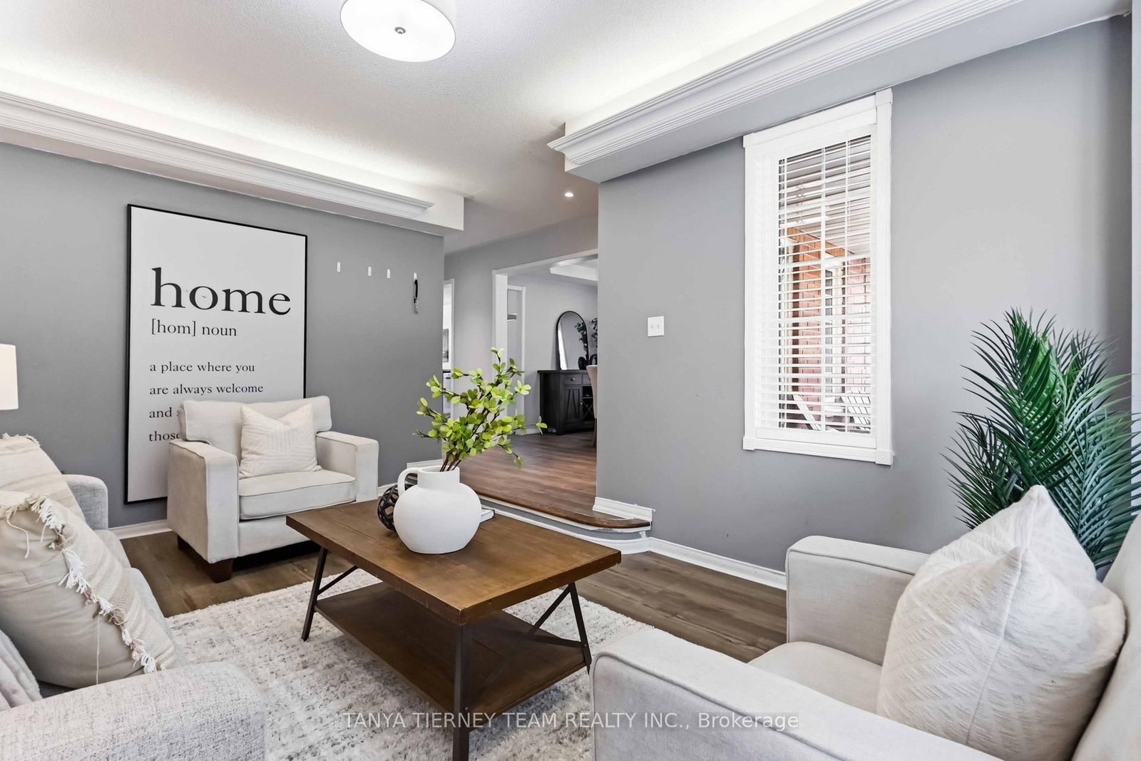 36 Zachary Place • Whitby, ON photo 9