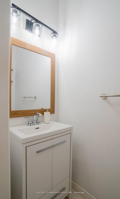 100 Fieldcrest Avenue • Clarington, ON photo 6