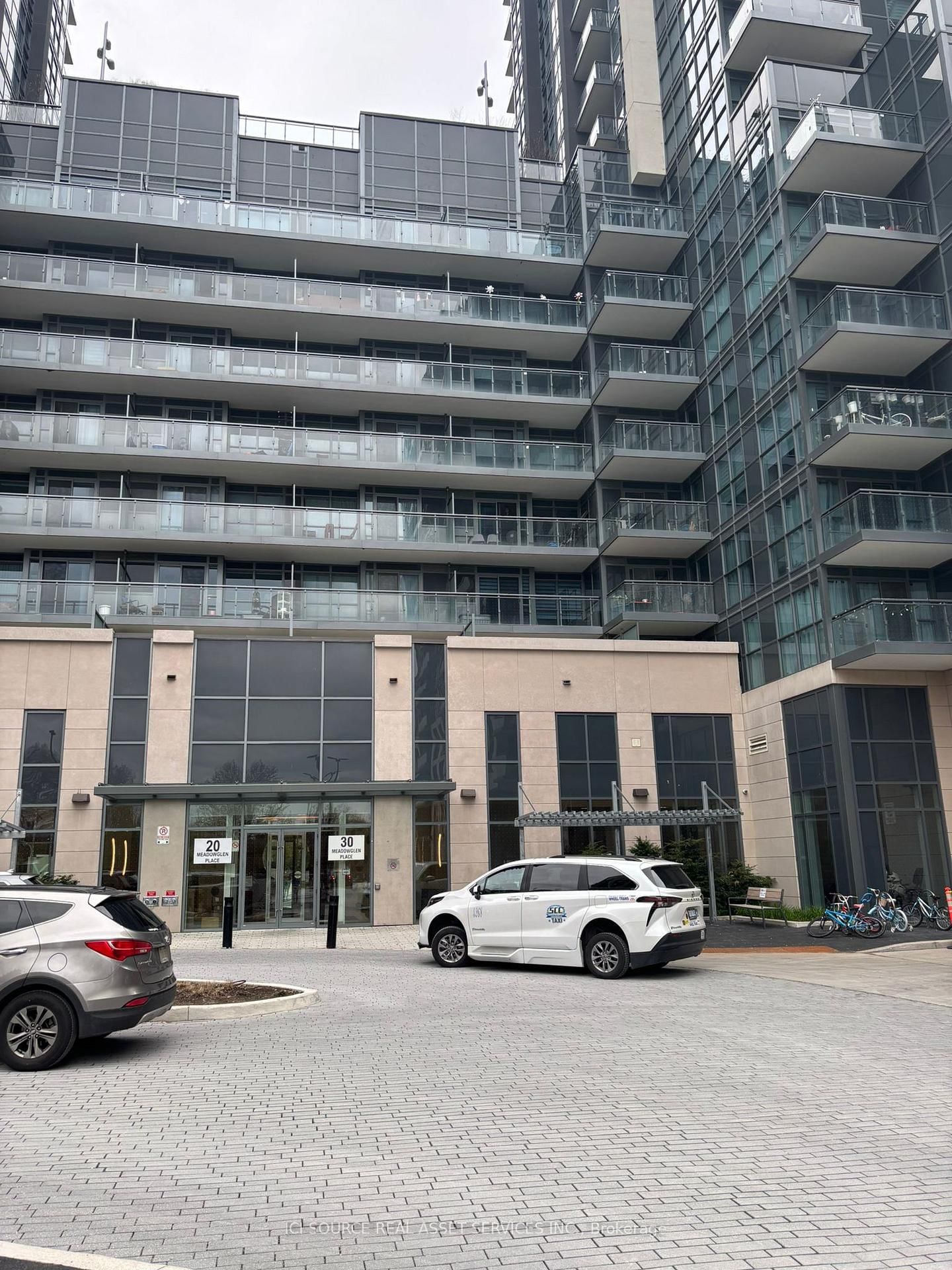 30 Meadowglen Place • #2504 • Toronto, ON photo 18