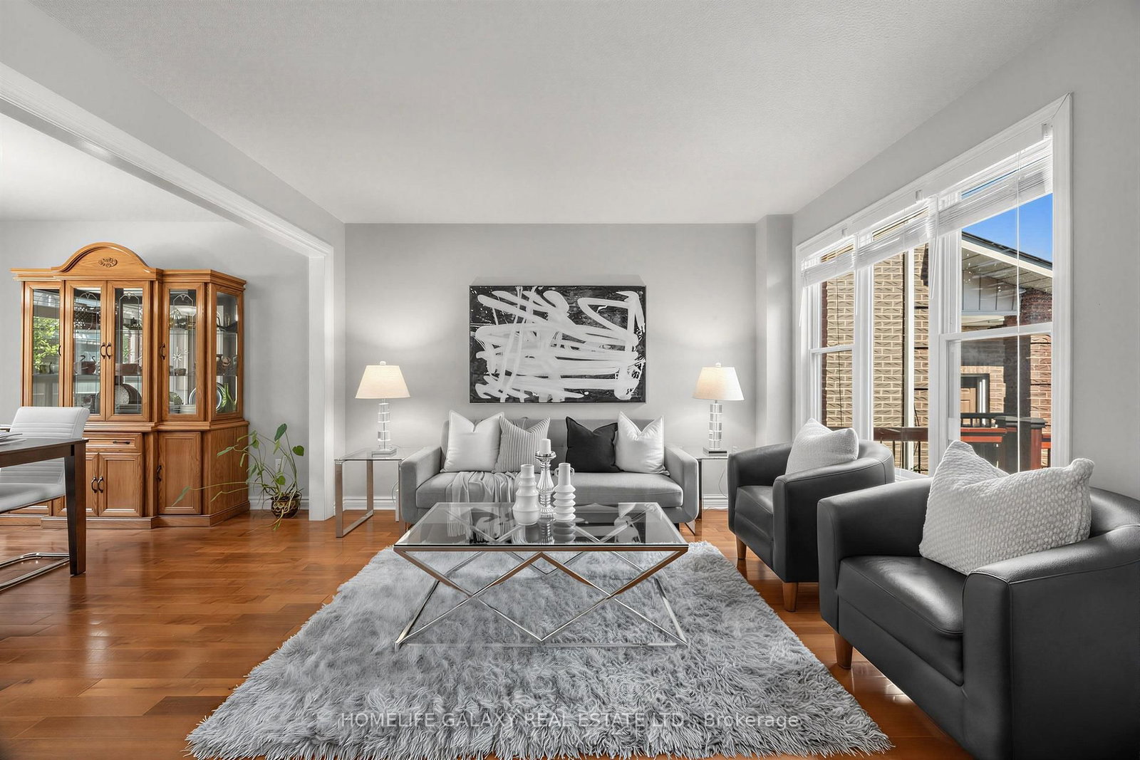6 Bluebell Crescent • Whitby, ON photo 6