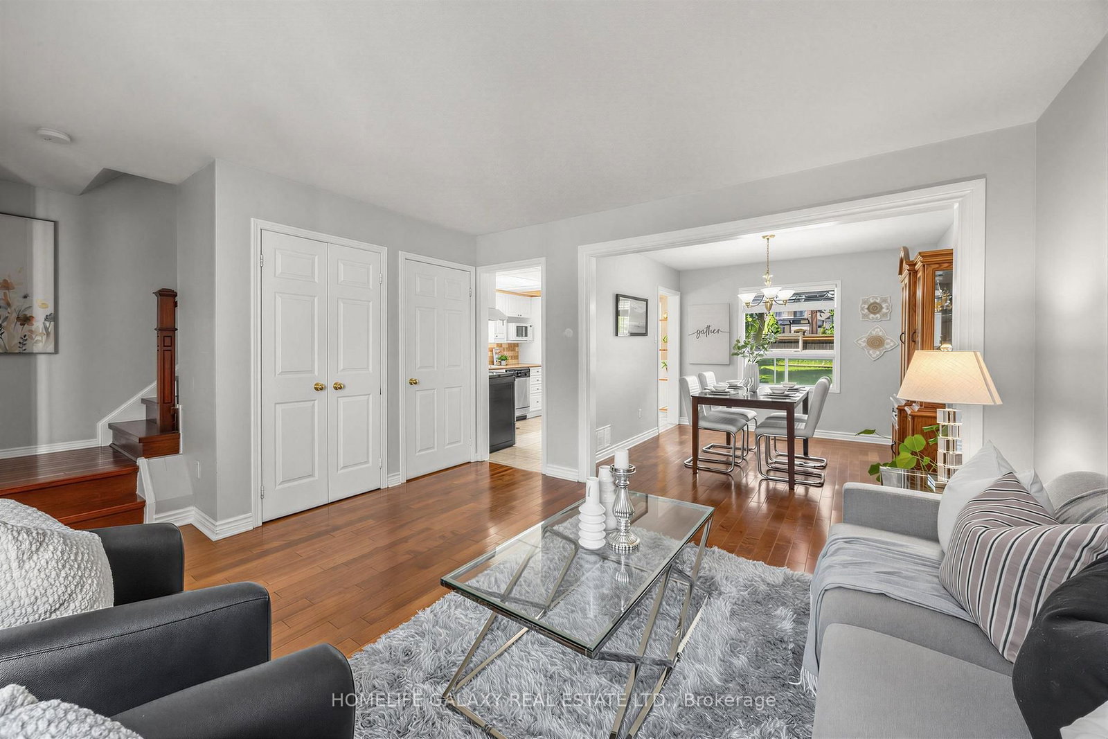 6 Bluebell Crescent • Whitby, ON photo 8