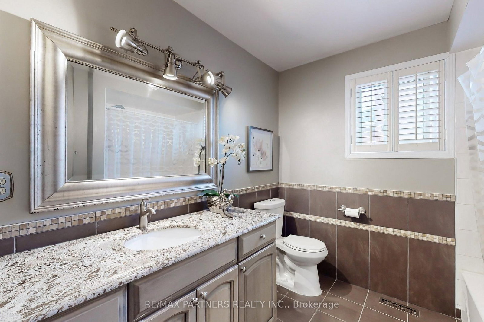 15 Ribblesdale Drive • Whitby, ON photo 25
