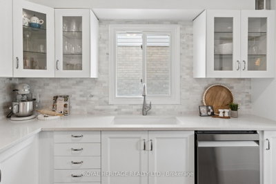 28 Glanville Crescent • Clarington, ON photo 9