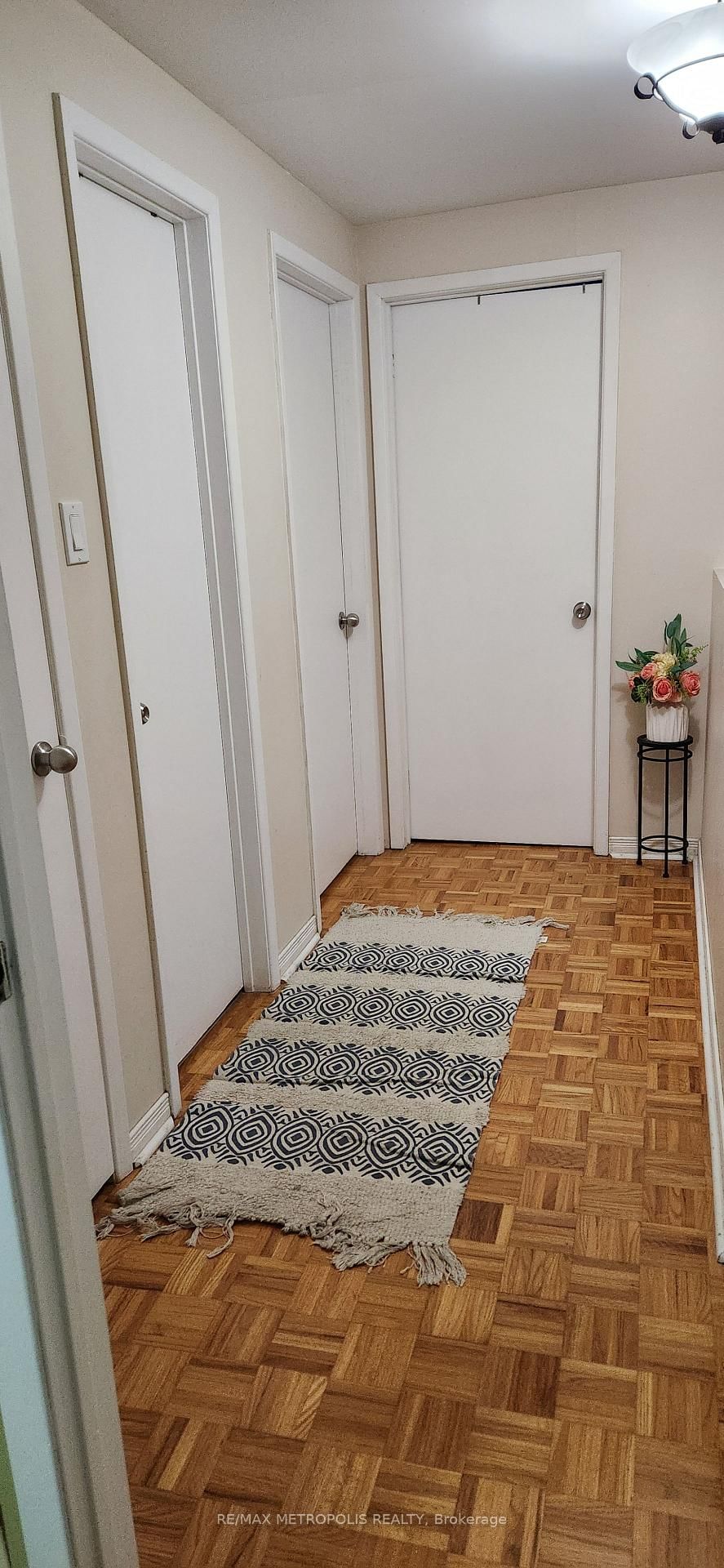 21 Rockwood Drive • #8 • Toronto, ON photo 21