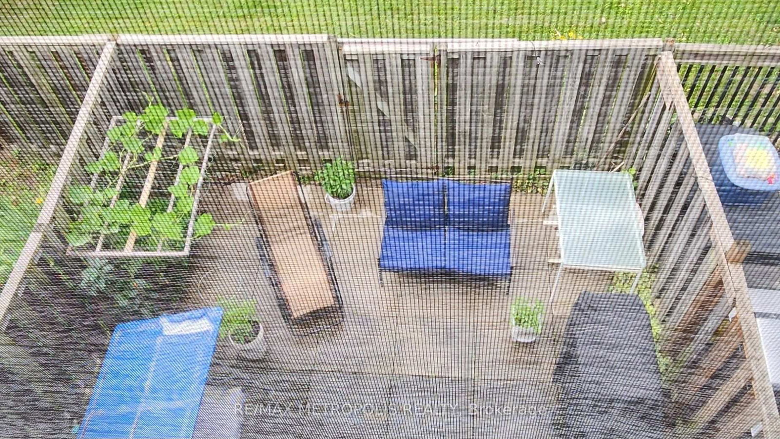 21 Rockwood Drive • #8 • Toronto, ON photo 31