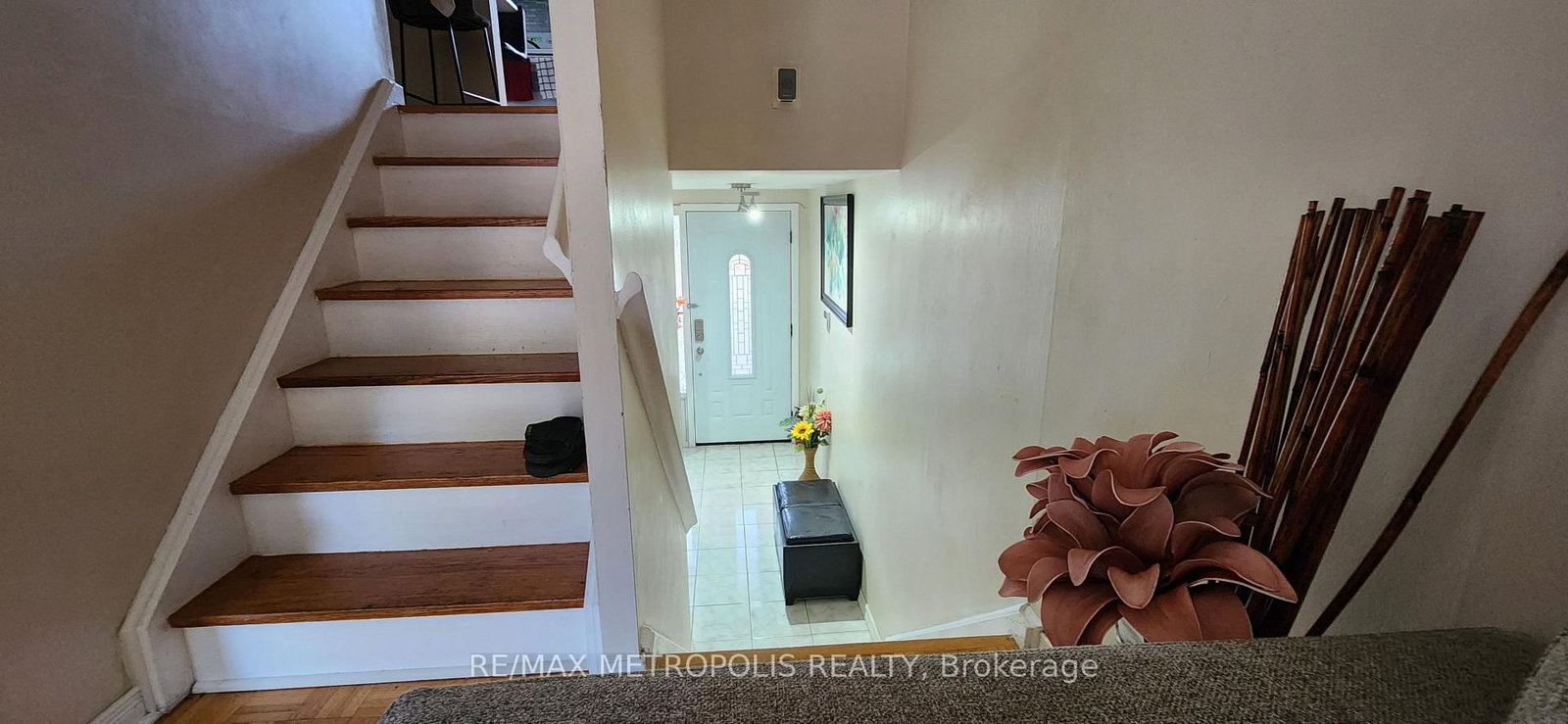 21 Rockwood Drive • #8 • Toronto, ON photo 6