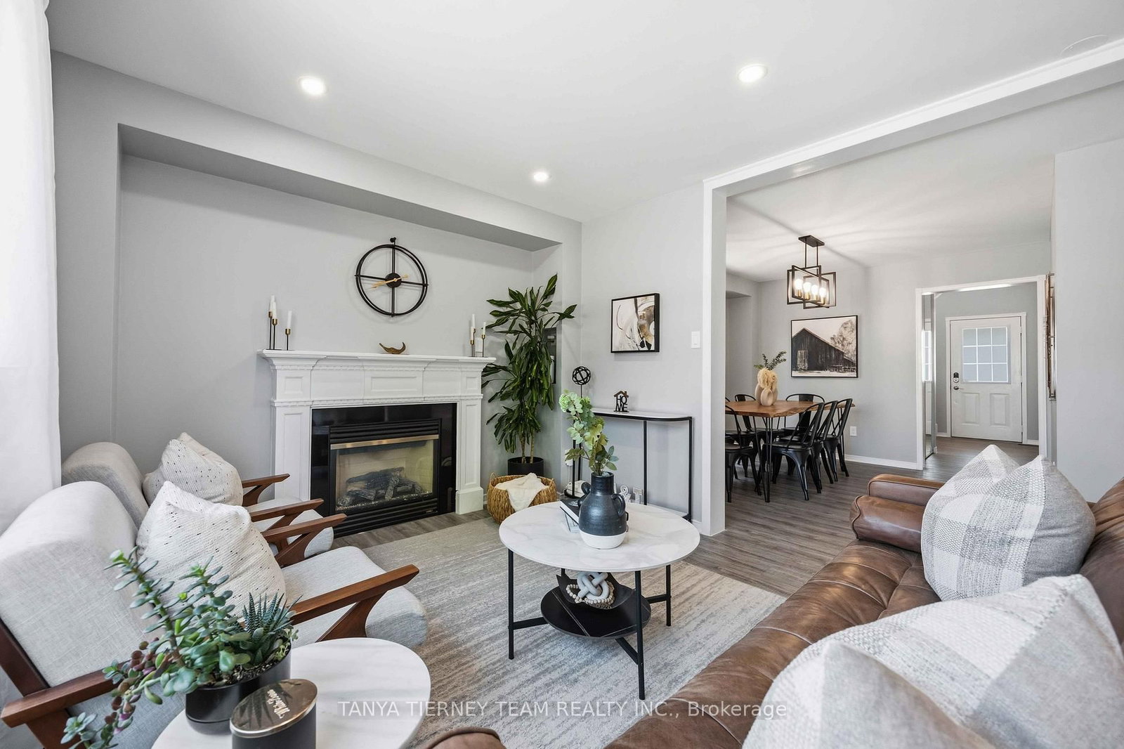 76 Vipond Road • Whitby, ON photo 9