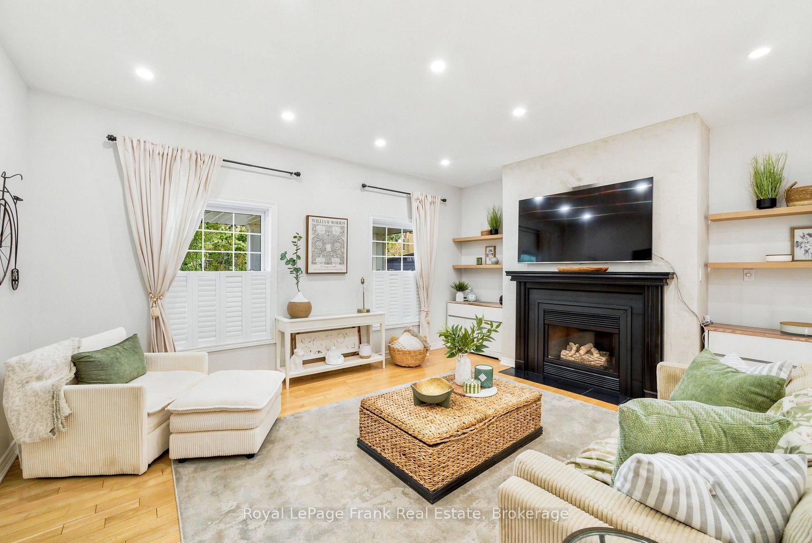 246 Cochrane Street • Scugog, ON photo 25