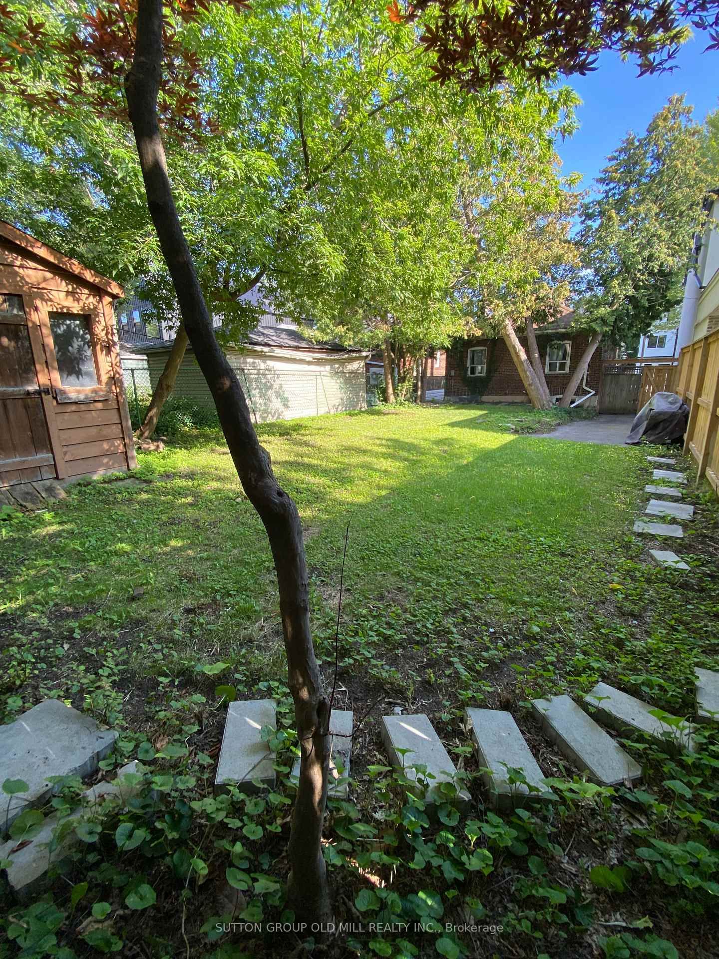 46 Richard Avenue • Toronto, ON photo 39