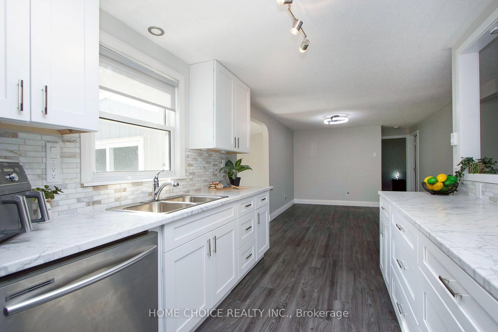 5 Driftwood Lane • Clarington, ON photo 15