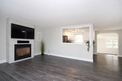 5 Driftwood Lane • Clarington, ON photo 9