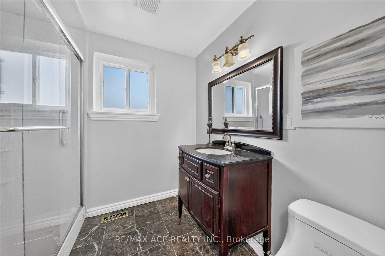 100 Merkley Square • Toronto, ON photo 23
