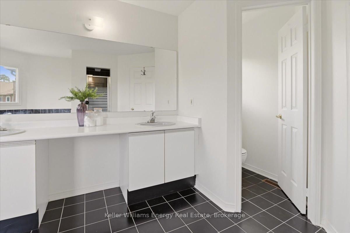 70 Willowbrook Drive • Whitby, ON photo 38