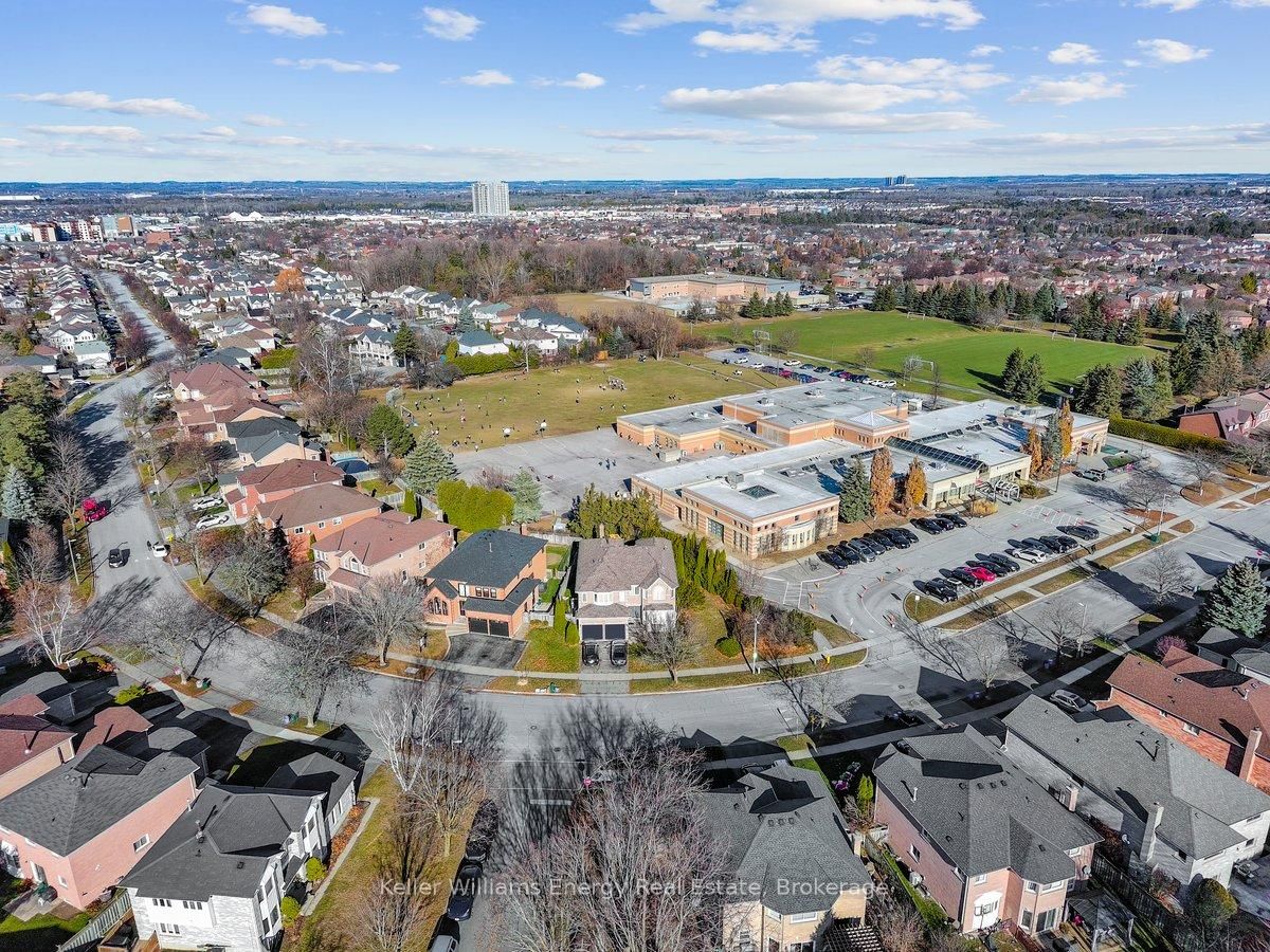 70 Willowbrook Drive • Whitby, ON photo 45