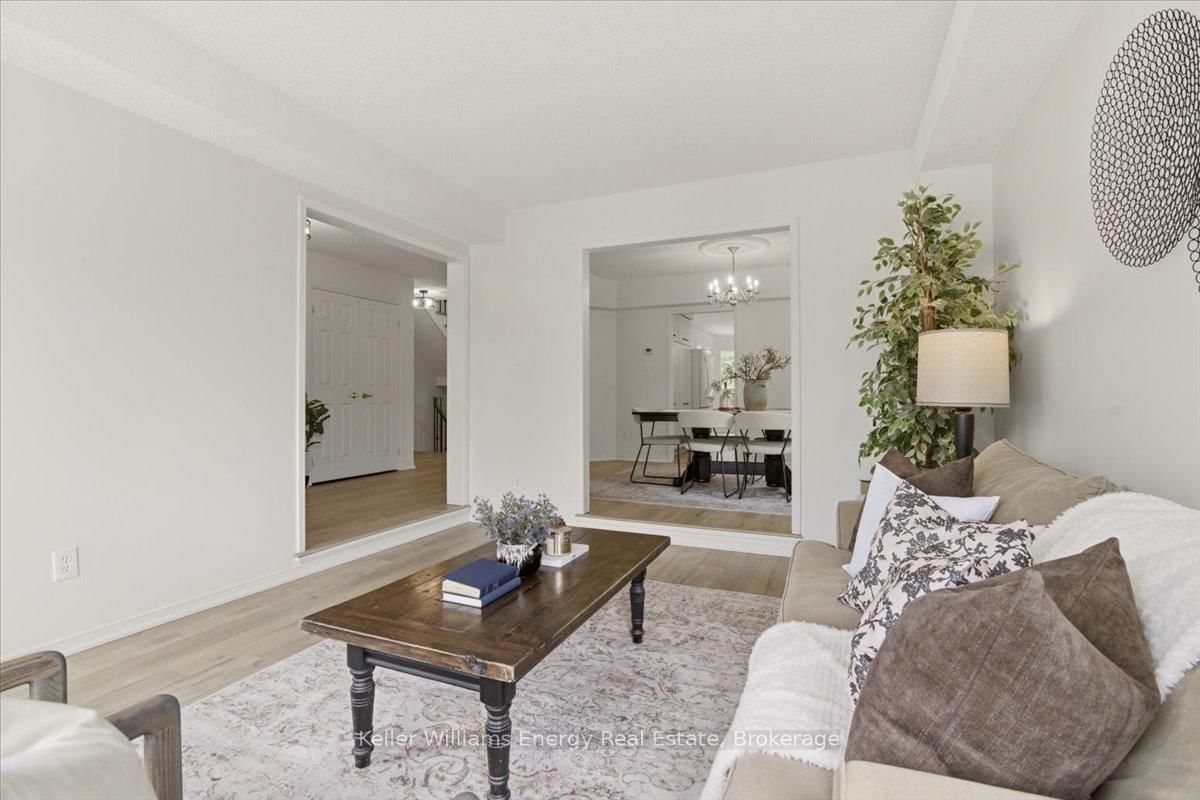 70 Willowbrook Drive • Whitby, ON photo 9