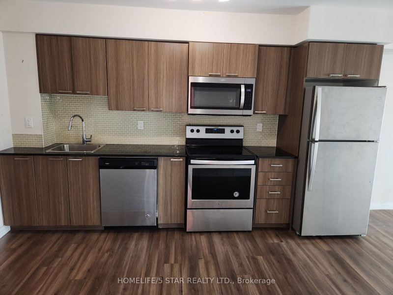 312 - 2150 Lawrence Avenue E