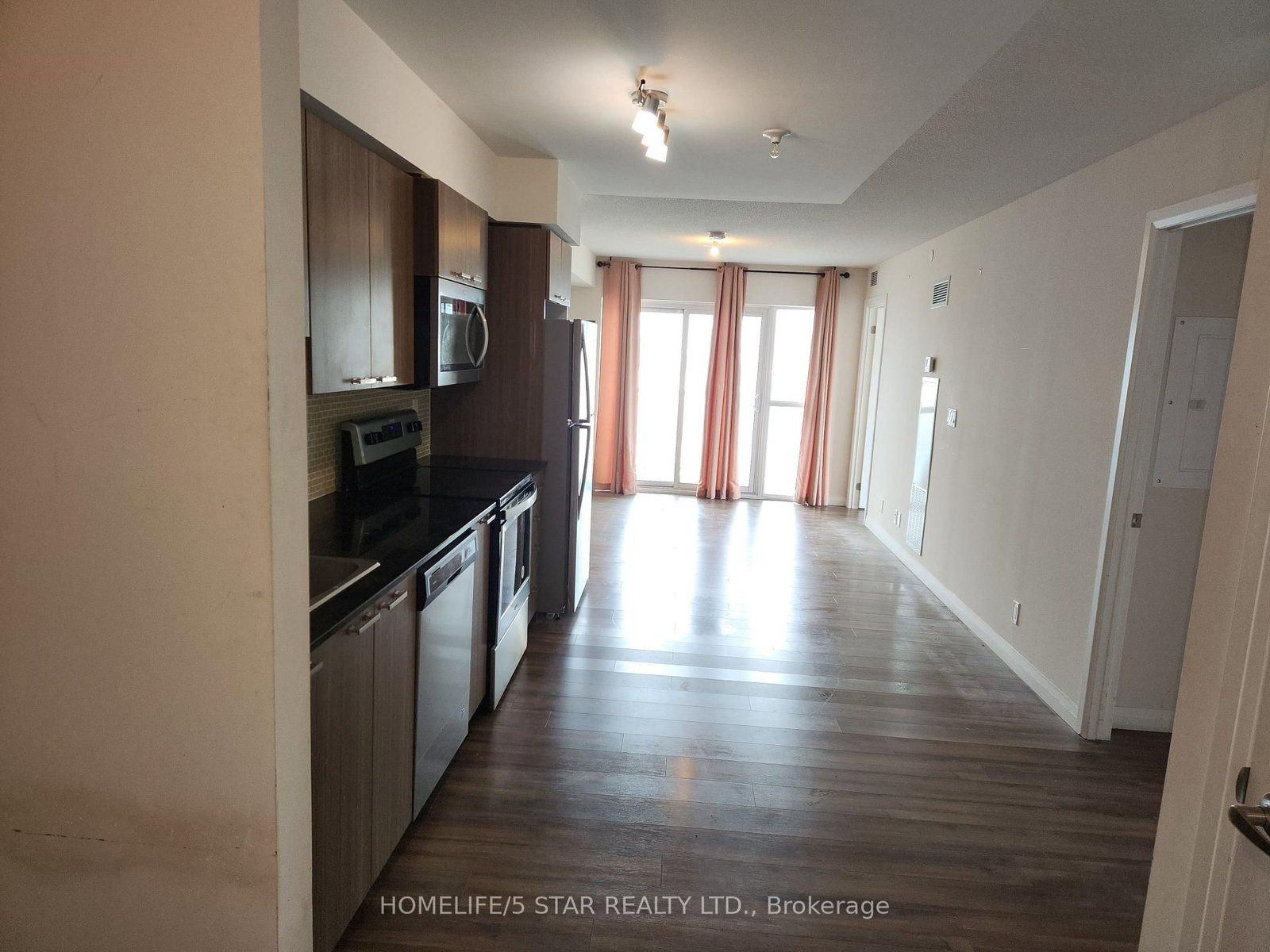 2150 Lawrence Avenue E • #312 • Toronto, ON photo 3
