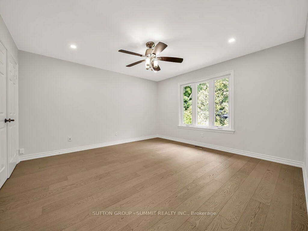 7 Winding Court • Toronto, ON photo 37