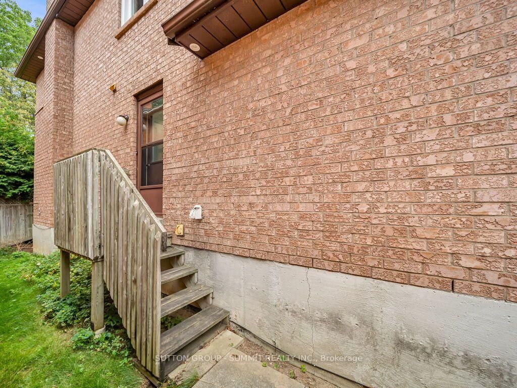 7 Winding Court • Toronto, ON photo 48