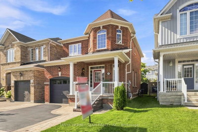 26 Chiswick Avenue • Whitby, ON photo 3