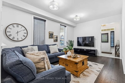 26 Chiswick Avenue • Whitby, ON photo 9