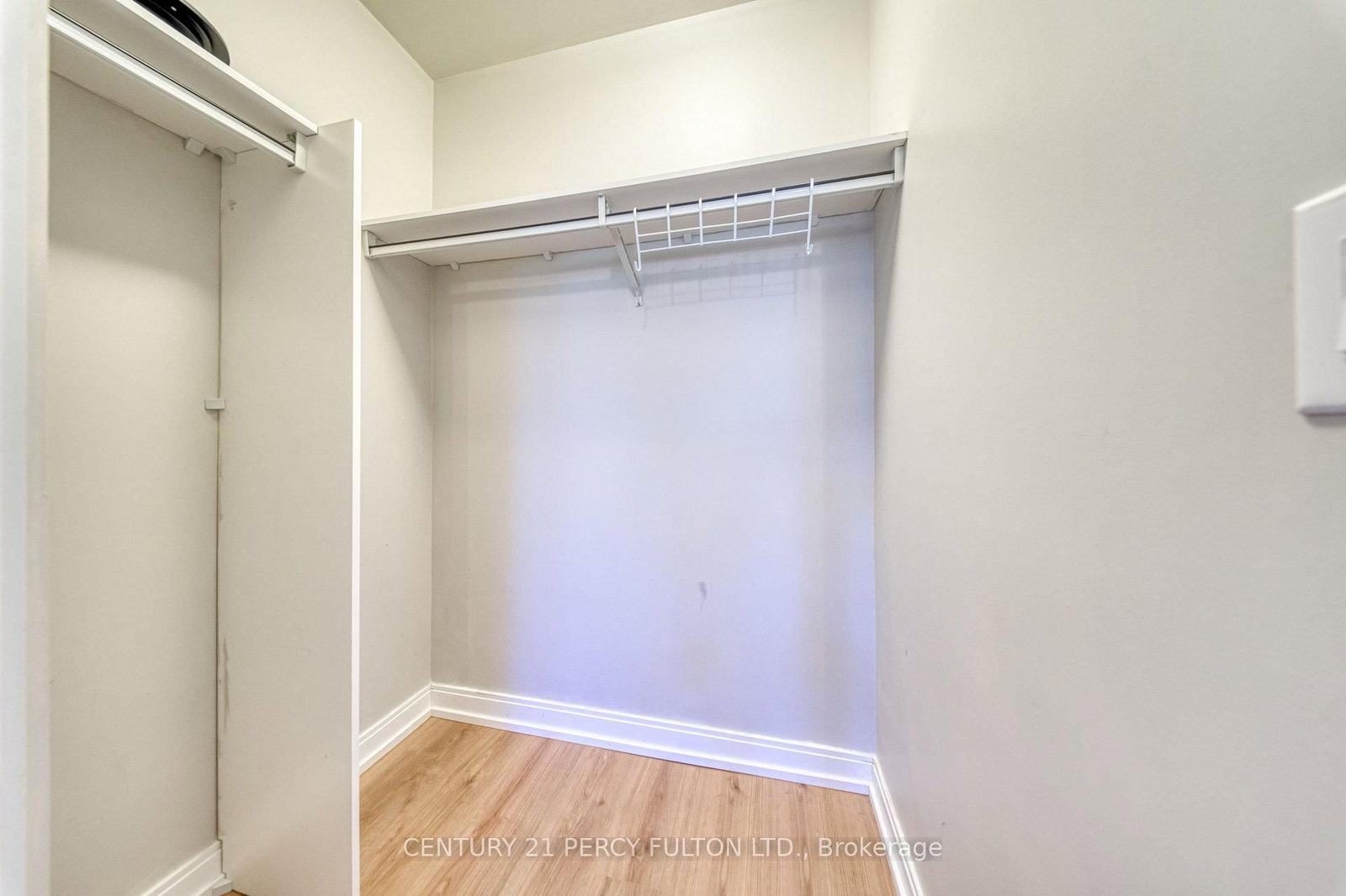 181 Village Green Square • #116 • Toronto, ON photo 23