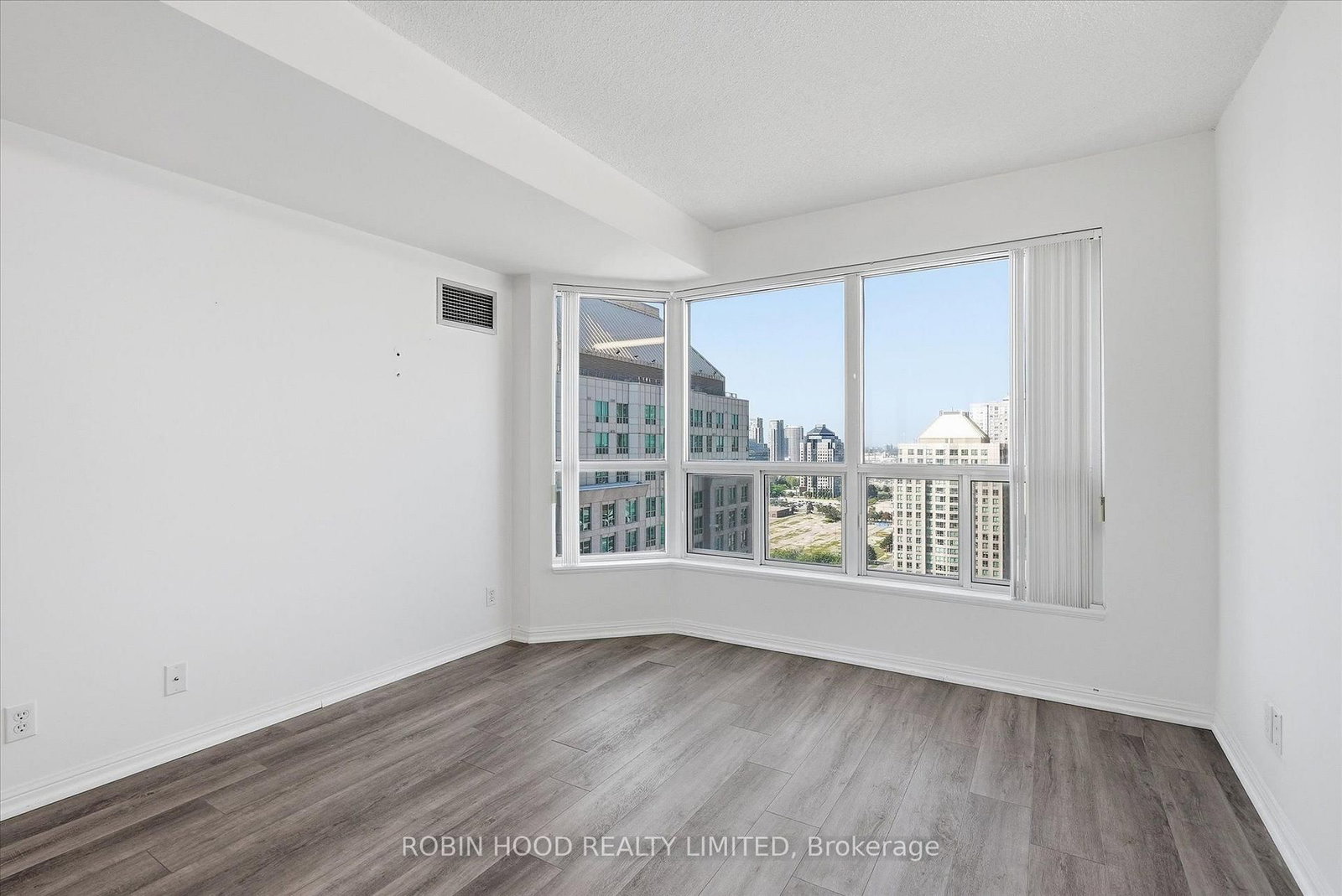 11 Lee Centre Drive • #PH109 • Toronto, ON photo 16