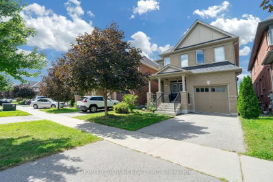 2600 Kentucky Derby Way • Oshawa, ON photo 2