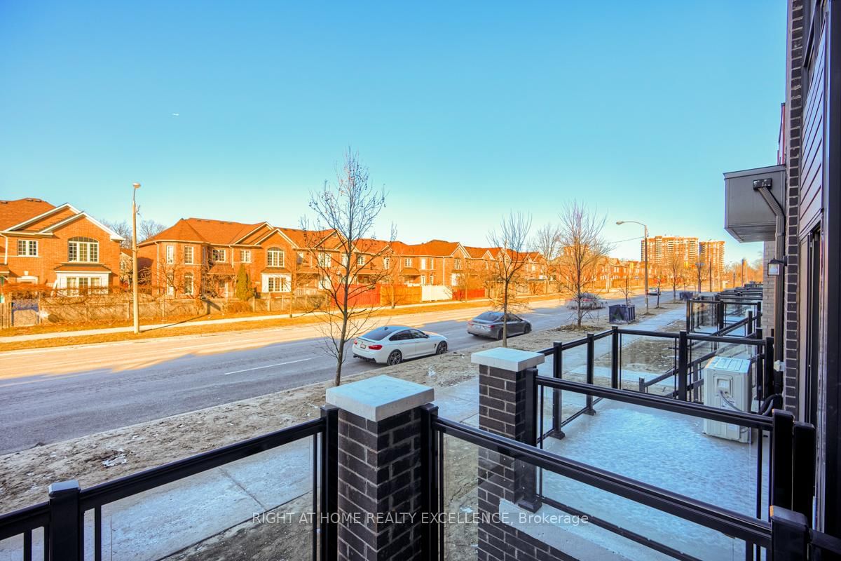 235 Mclevin Avenue E • #16 • Toronto, ON photo 24