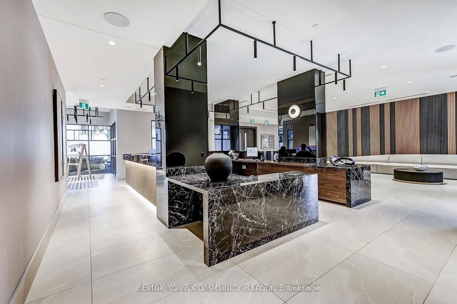2545 Simcoe Street N • #306 • Oshawa, ON photo 3